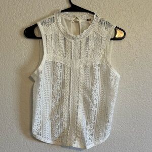 Free people Elegant White Lace Sleeveless Top NWT